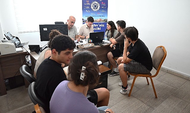 Öğrencilere ücretsiz üniversite tercih danışmanlığı