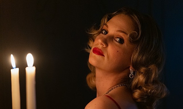 Prime Video, Başrolünde Farah Zeynep Abdullah’ın Yer Aldığı Bihter Filminden Yeni Görseller Yayınladı