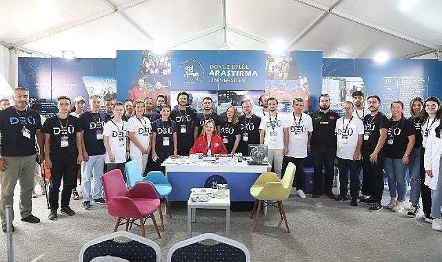 Rektör Hotar Teknofest’te: “Milli hedeflere gençlerimizin enerjisiyle ulaşacağız”