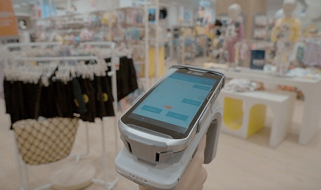 Verimliliğini artırıp hızlanmak isteyen perakendeci RFID teknolojisine geçiyor