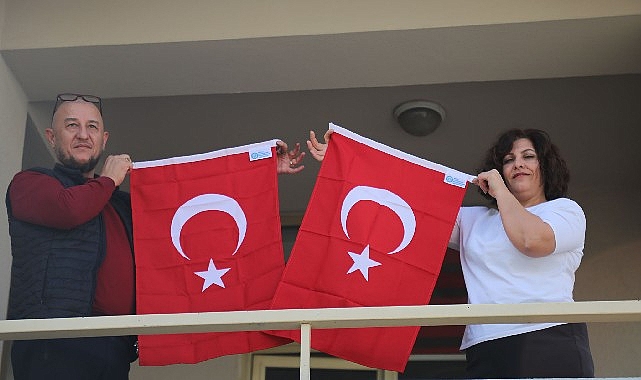 Muğla Büyükşehir 100. Yılda 20 Bin Bayrak Dağıttı