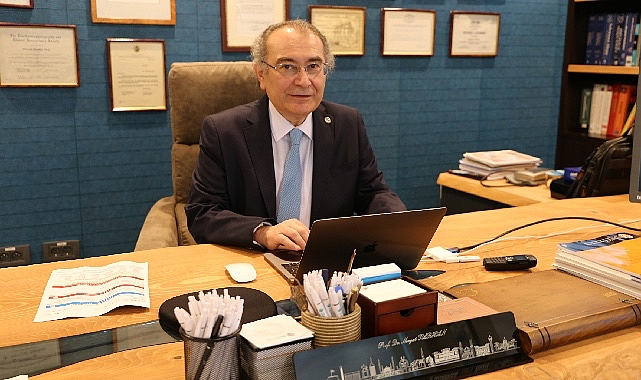 Vesvese Ne Zaman Hastalığa Döner? Prof. Dr. Nevzat Tarhan: “Vesvese Herkeste Var, Mesele Kontrolü Kaybetmemek”