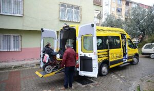 Gemlik’te engeller ortadan kalkıyor