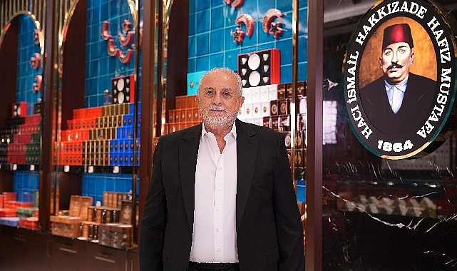 Hafız Mustafa Onursal Başkanı Avni Ongurlar’a Türkiye’nin Kültür ve Turizm Elçisi Ödülü