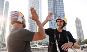 Ünlü Ekstrem Sporcu Brian Grubb, Dubai’de WakeBASE Atlayışı ile Dünya Rekoru Kırdı