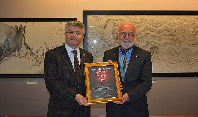 “Yaşayan İnsan Hazinesi” Hikmet Barutçugil’in eserleri AKM’de sergilendi