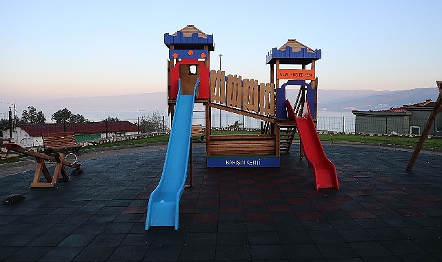 Gemlik Belediyesi’nden Ata mahallesine hizmet atağı