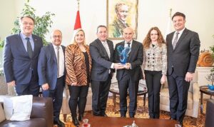 İzmirli turizmcilerden Başkan Soyer’e teşekkür ziyareti