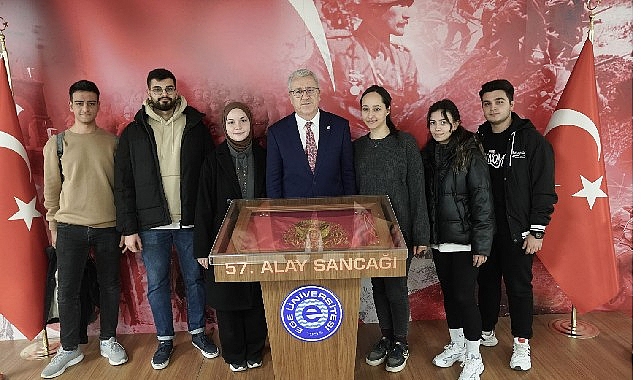 Rektör Prof. Dr. Budak’tan final sınavlarına hazırlanan öğrencilere moral ziyareti