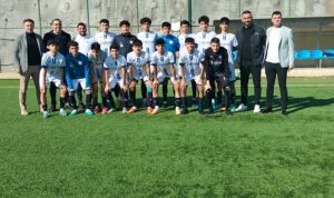 Selçuk Şahin, Yenişehir Belediyesi U16 Futbol Takımı’nın maçını izledi