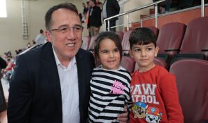 AK Parti Nevşehir Belediye Başkan Adayı Dr. Mehmet Savran, “Bizim işimiz de gücümüz de milletimize hizmet