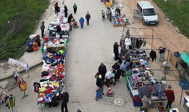 Cumhuriyet Mahallesi Semt Pazarı Kurulmaya Başladı