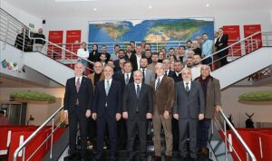 İnegöl Alper Taban’ı Bağrına Basıyor