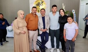 Nevşehir Belediye Başkanı Rasim Arı, yeni kurulan bir işletmenin açılışı nedeniyle düzenlenen törene katıldı