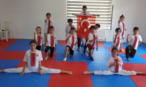 Keçiören Belediyesi, yaz tatilini Ankara’da geçirecek olan çocuklar için yaz spor okulu açıyor