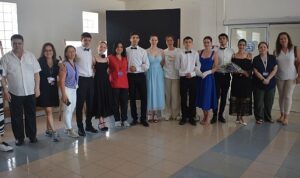 Cem Şevki Özalpuk, tedavi gördüğü hastanede resim sergisi açtı