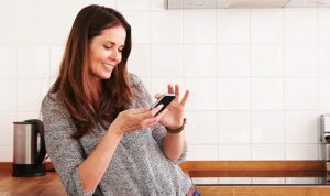 Mobilden Akbanklı Olanlara BES’te Katkı Payları Hediye