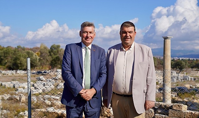 Almanya İzmir Başkonsolosu’ndan Başkan Yetişkin’e ziyaret