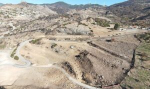 Doğançaylı arıcılar istedi Başkan Tugay talimatı verdi  Yanan araziler bal ormanıyla küllerinden doğuyor