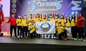 Avrupa’nın en iyi takımı Başkan Çaykara’yı ziyaret etti