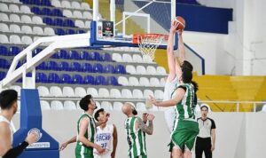 Ege Üniversitesi Daçka üst üste üçüncü galibiyetini aldı