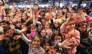 Çocuklar ‘Kukla Marmelat’a bayıldı