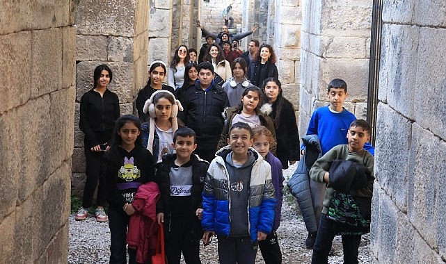 İzmirli çocuklar, yarıyıl tatilinde eğlenerek öğrendi