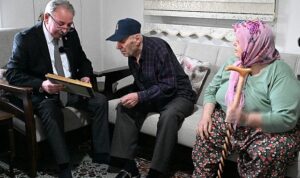 Salihli Belediyesi’nden Şehit Ailelerine Anlamlı Ziyaret