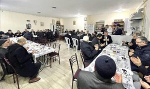 Bereket Sofrası Erenler Camisinde Kuruldu