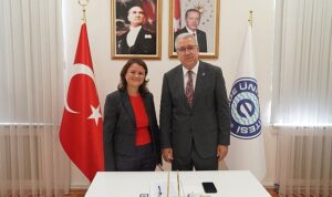 Doç. Dr. Fulya Yörük Deren’in yürütücülüğünü üstlendiği projeye TÜBİTAK’tan destek