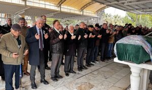 Duayen Gazeteci Ömür Olgundemir Son Yolculuğuna Uğurlandı