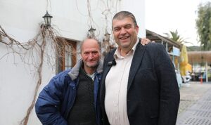 Girilemez hale gelen ev baştan sona yenilendi