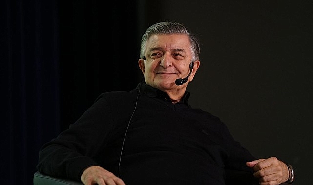 İstanbul Okan Üniversitesi Spor Yöneticiliği Bölümü’nün düzenlediği etkinliğe 39 yıllık teknik direktör Yılmaz Vural konuk oldu