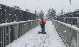 İstanbul’da Karla Mücadele Sürüyor: İBB Tam Kadro Sahada