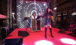 Sevginin günü Konak’ta Love Fest ile kutlandı