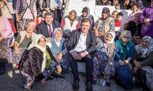 Üreticilerden Başkan Tugay’a “destek” teşekkürü