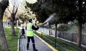 Balçova’da ilaçlama seferberliği