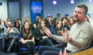 Başkan Görkem Duman’dan gençlere tavsiye