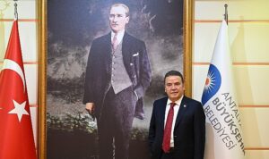 Başkan muhittin Böcek’in istiklal marşı’nın kabülü ile ilgili mesajı