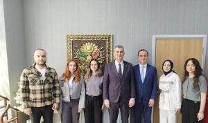 Başkan Sezer sağlık çalışanlarının tıp bayramını kutladı 