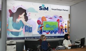 Büyükşehir Belediyesi, 8 farklı ilçede yer alan Sosyal İletişim Merkezleri (SİM)  ile vatandaşın yanında olmaya devam ediyor