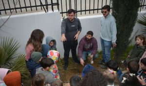 Egeli genç ziraatçılar, miniklere ata tohumlarının önemini anlattı