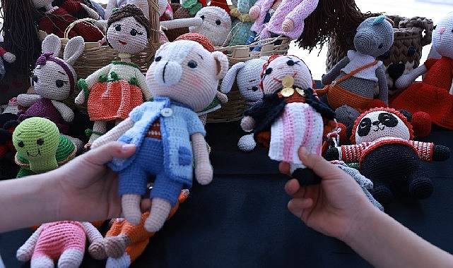 KO-MEK, bayram öncesi çocukları sevindirdi