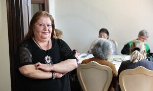 Konak’ta kadın gücü: Karanlıktan azmiyle ‘Kurtul’duU