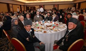 Manisa Büyükşehir Ramazan’ın Son İftarında Şehit Aileleri ve Gazileri Ağırladı