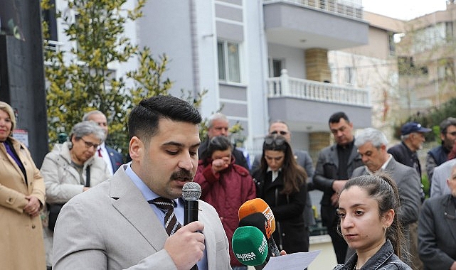 Mudanya Belediyesinden Emir Ali Usta’ya Vefa Güzelyalı kapalı pazar yeri’ne Emir Ali Usta’nın adı verildi