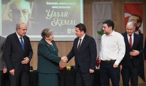 Osmangazi’de ‘Yılın Aydını’ Yaşar Kemal