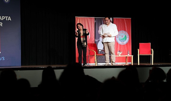 Oya Başar: “Ölene kadar tiyatro yapacağım”