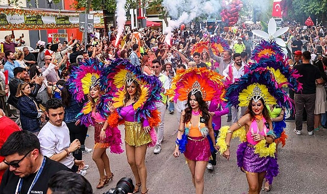 Portakal Çiçeği Karnavalı’nda 200’den Fazla Etkinlik Var