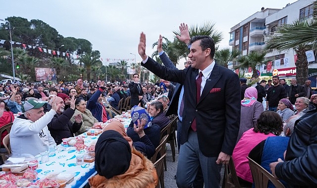 Ramazan’ın Bereketi Büyükşehir’in İftar Sofrasında Paylaşıldı